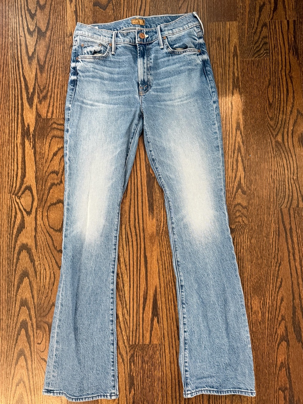MOTHER The Outsider Sneak Jeans in For Sure, bootcut and great versatile wash. - Picture 2 of 7